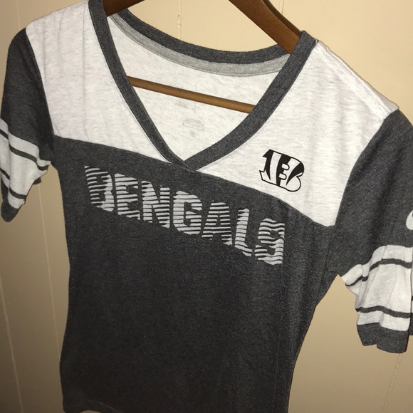 Nike Tops - Nike Cincinnati Bengals V-Neck